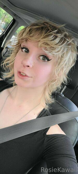 rosiexox2 photo 823