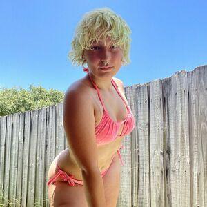 Rottenpixy photo 5