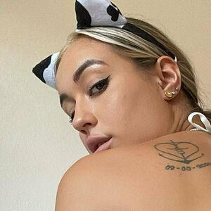 Profile photo of rousyfoxy