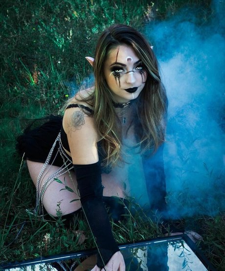 Roxane ASMR photo 46