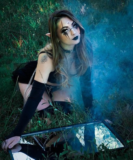 Roxane ASMR photo 47