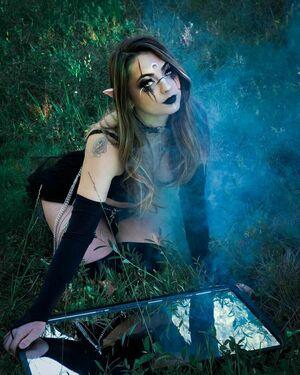 Roxane ASMR photo 45
