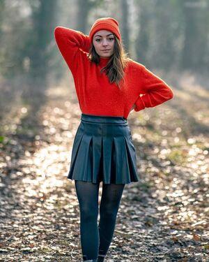 Roxane ASMR photo 64