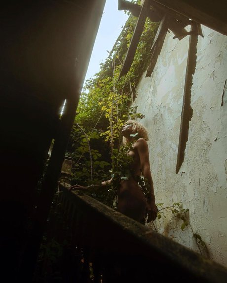 Roxane Eylaud photo 10