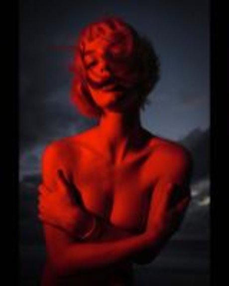 Profile photo of Roxane Eylaud