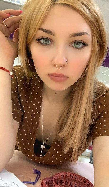Roxy Loov photo 4