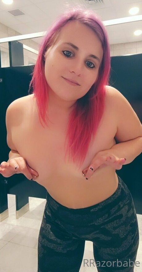 Rrazorbabefree photo 16