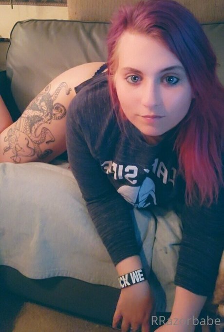 Rrazorbabefree photo 17