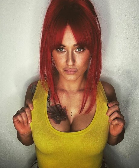 Profile photo of Ruby Flox