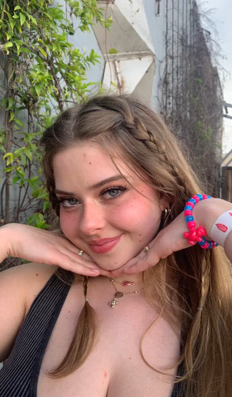 Ruby P photo 37