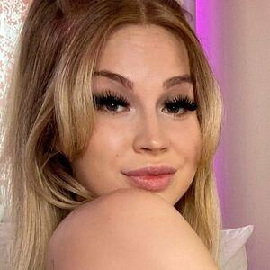 Profile photo of ryleenova