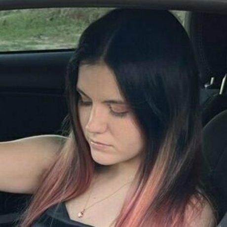 Ryliefoxx_free photo 18