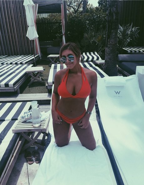Sabrina Romana photo 36