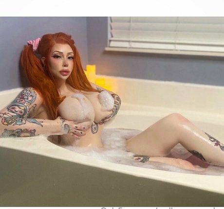 Sadbunnypeachy photo 8