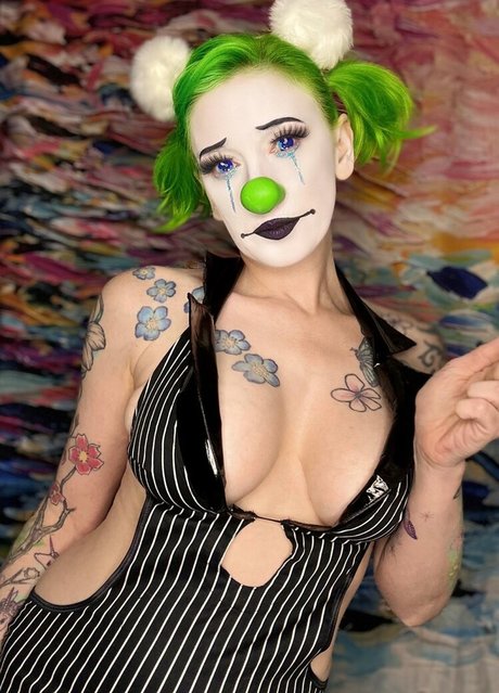 Sage Griffin photo 35