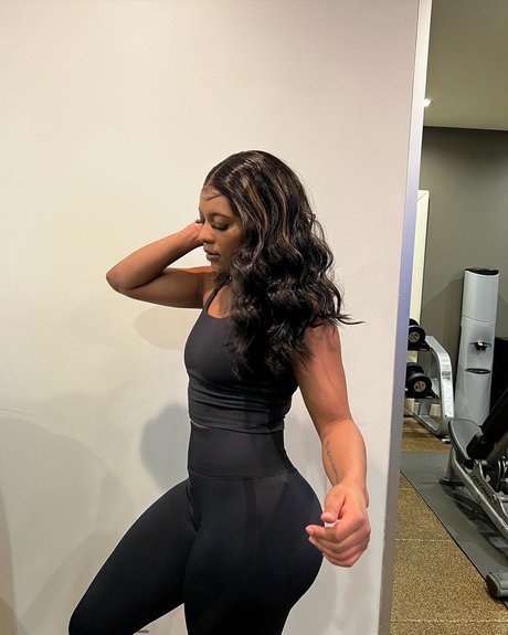 Saleema Mansur photo 70