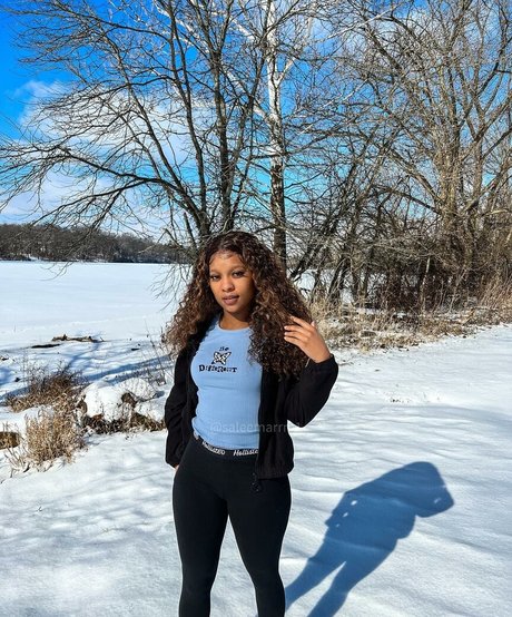 Saleema Mansur photo 95