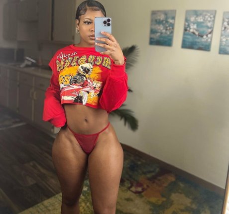 Saleema Mansur photo 111