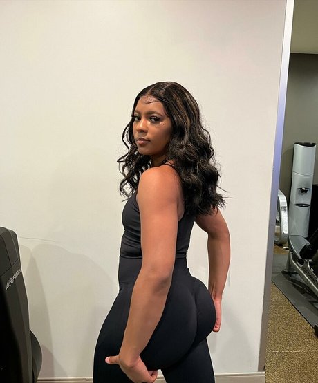 Saleema Mansur photo 233