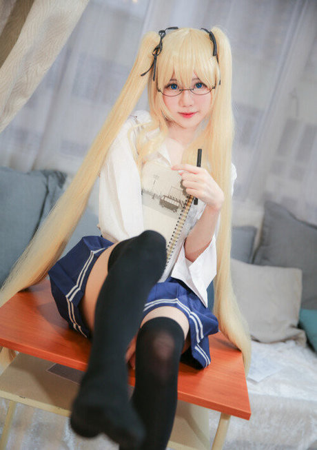 Sally Dorasnow photo 56