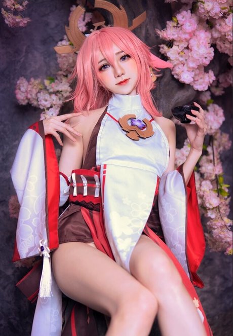 Sally Dorasnow photo 127