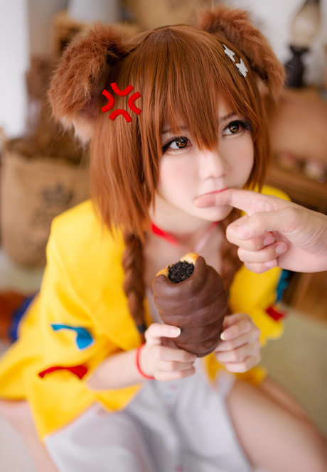 Sally Dorasnow photo 137