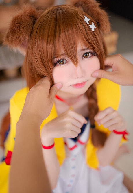 Sally Dorasnow photo 148