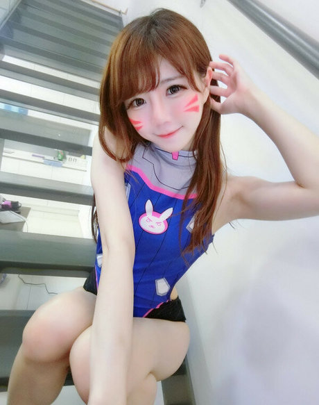 Sally Dorasnow photo 253