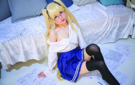 Sally Dorasnow photo 296