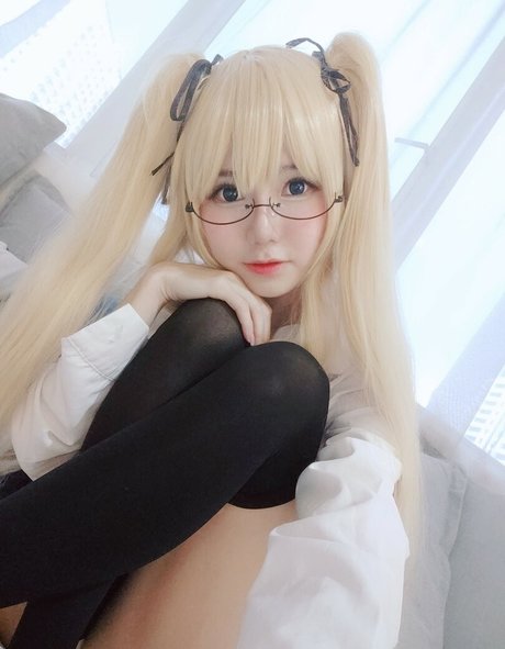 Sally Dorasnow photo 302