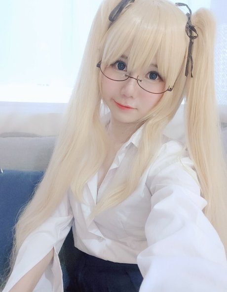 Sally Dorasnow photo 303