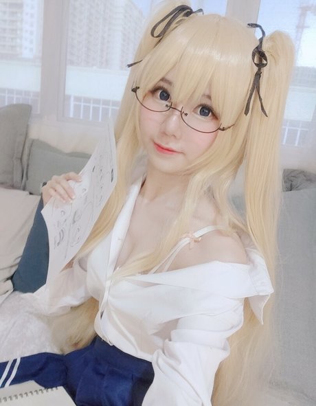 Sally Dorasnow photo 314