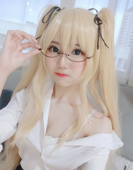 Sally Dorasnow photo 323