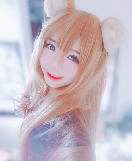 Sally Dorasnow photo 345