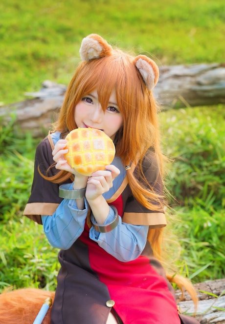 Sally Dorasnow photo 346