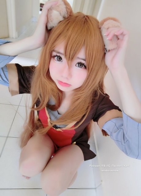 Sally Dorasnow photo 351