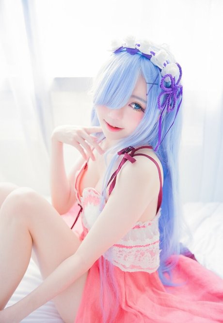 Sally Dorasnow photo 355