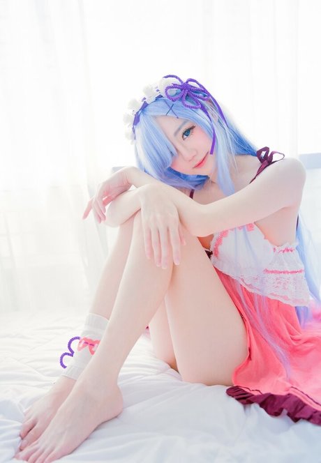 Sally Dorasnow photo 357