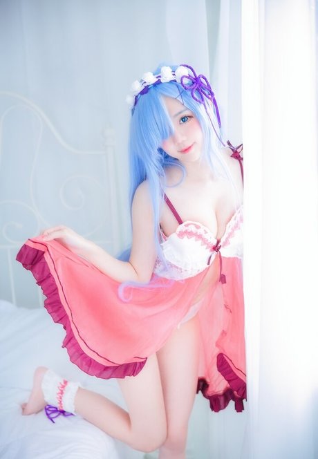 Sally Dorasnow photo 363