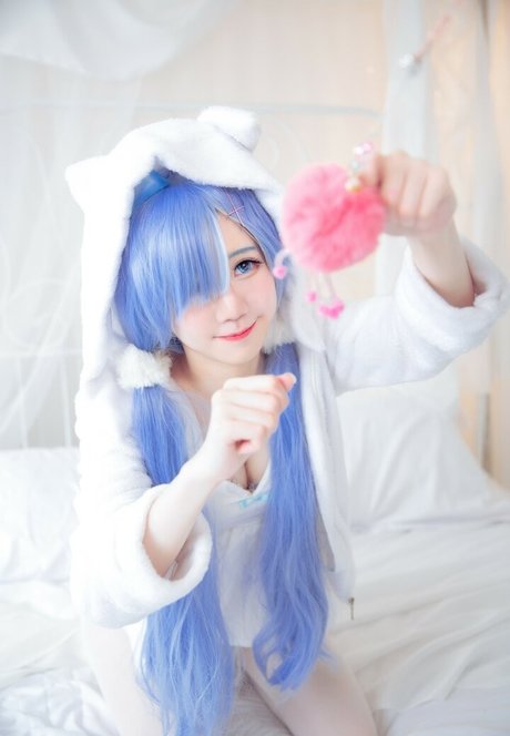 Sally Dorasnow photo 420