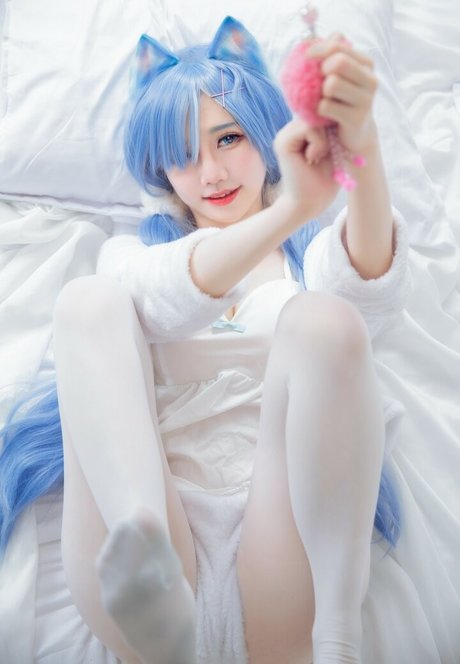 Sally Dorasnow photo 435