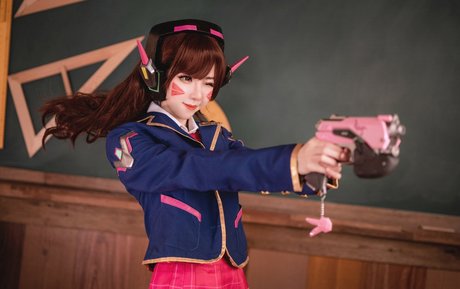 Sally Dorasnow photo 566