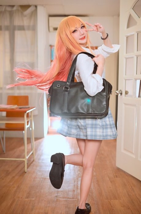 Sally Dorasnow photo 596