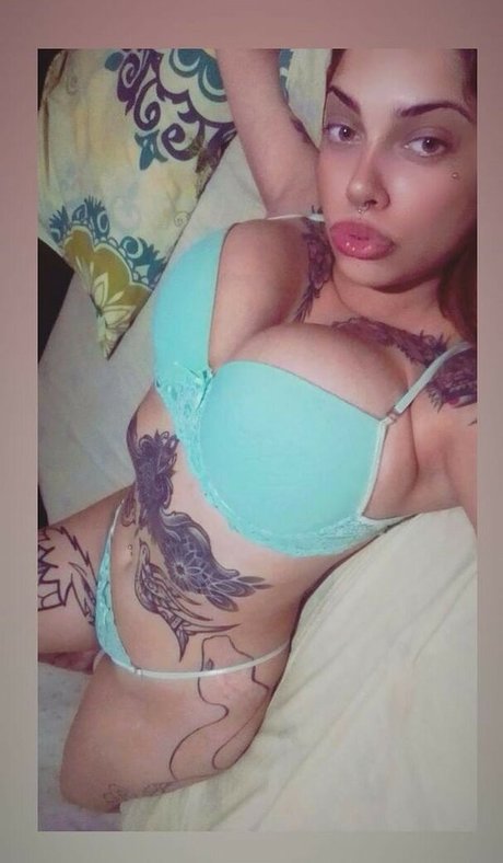 Samanta Simpsonita photo 6