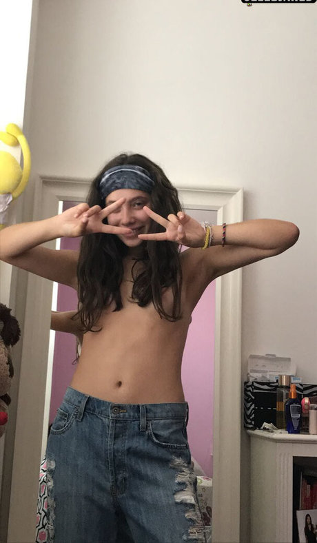 Samantha Lipstein photo 4