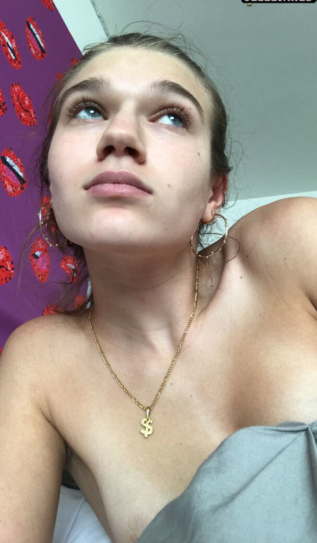 Samantha Lipstein photo 9