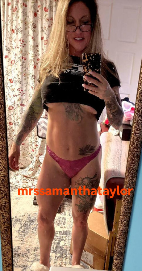 Samantha Taylor photo 66