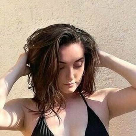 Samantha Warren photo 10