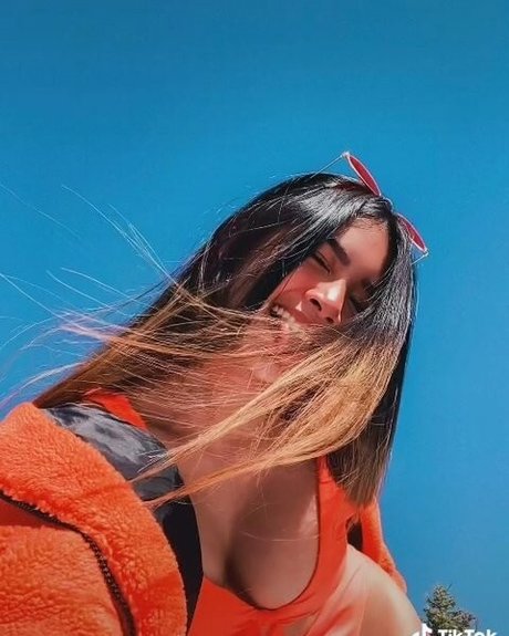 Sammie Rimando photo 9