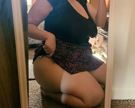 Sapphiremelonz photo 31